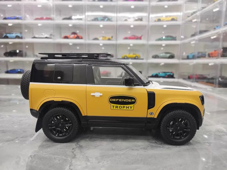 [Almost Real] 1:18 Land Rover 2021 Defender 90 Trophy Livery Yellow & White Model Car Die-Cast