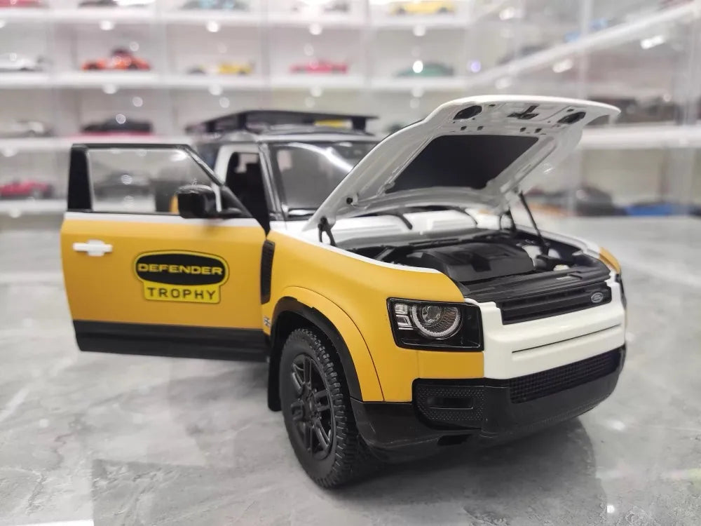 [Almost Real] 1:18 Land Rover 2021 Defender 90 Trophy Livery イエロー & ホワイト モデルカー Die-Cast