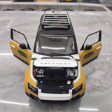 [Almost Real] 1:18 Land Rover 2021 Defender 90 Trophy Livery イエロー & ホワイト モデルカー Die-Cast