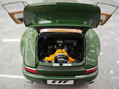 [Almost Real] 1:18 Porsche 2022 911 RUF SCR Green Model Car Die-Cast