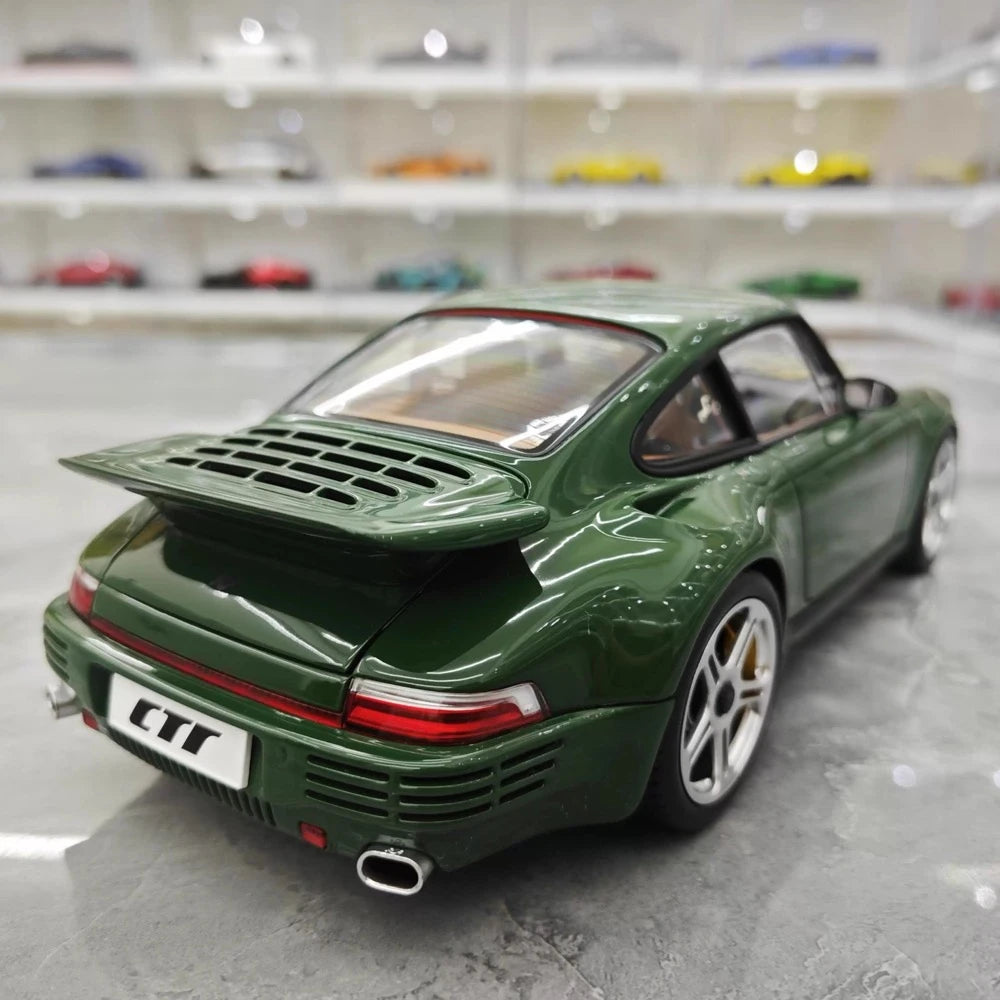 [Almost Real] 1:18 Porsche 2022 911 RUF SCR Green Model Car Die-Cast