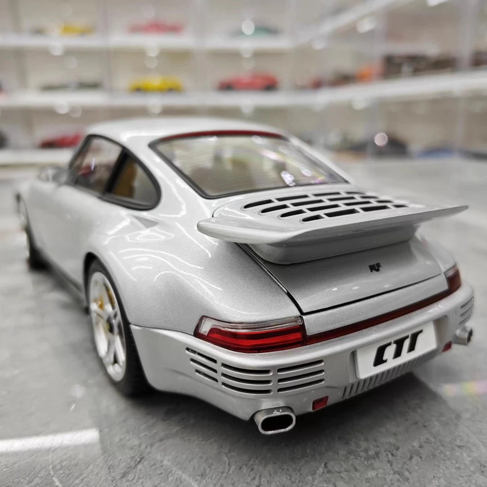 [Almost Real] 1:18 Porsche 2022 911 RUF SCR zilver modelauto Die-Cast