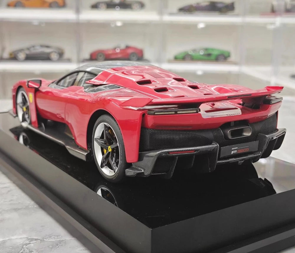 [Amalgam] 1:18 Ferrari 2025 F80 Red Model Car Resin