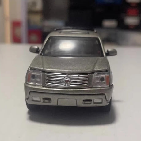 [Anson] 1:43 Cadillac 2002 Escalade Gray Model Car Die-Cast