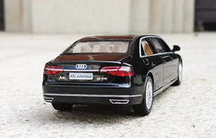 1:32 Audi 2016 A8L Extended Die Cast Model Car