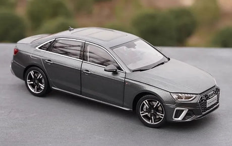 [OEM] 1:18 Audi 2020 A4L Gray Model Car Die-Cast