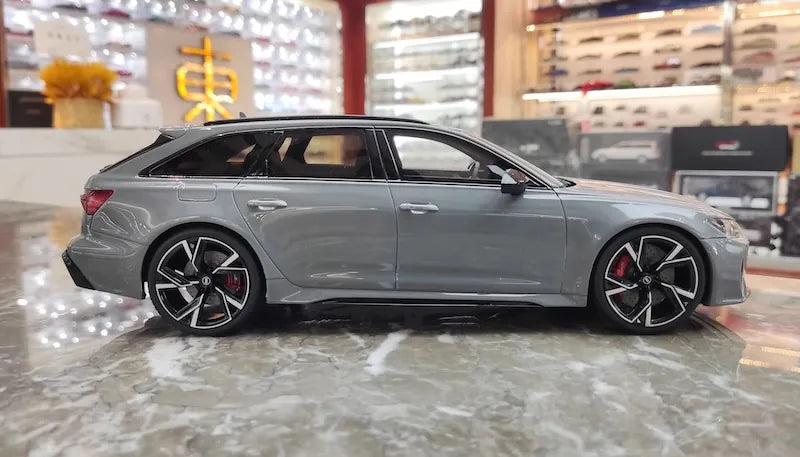 1:18 Audi 2020 RS6 Avant C8 Gray Die Cast Model Car
