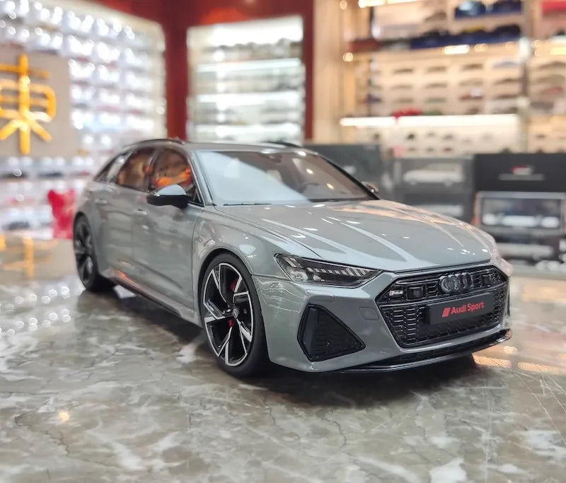 1:18 Audi 2020 RS6 Avant C8 Gray Die Cast Model Car