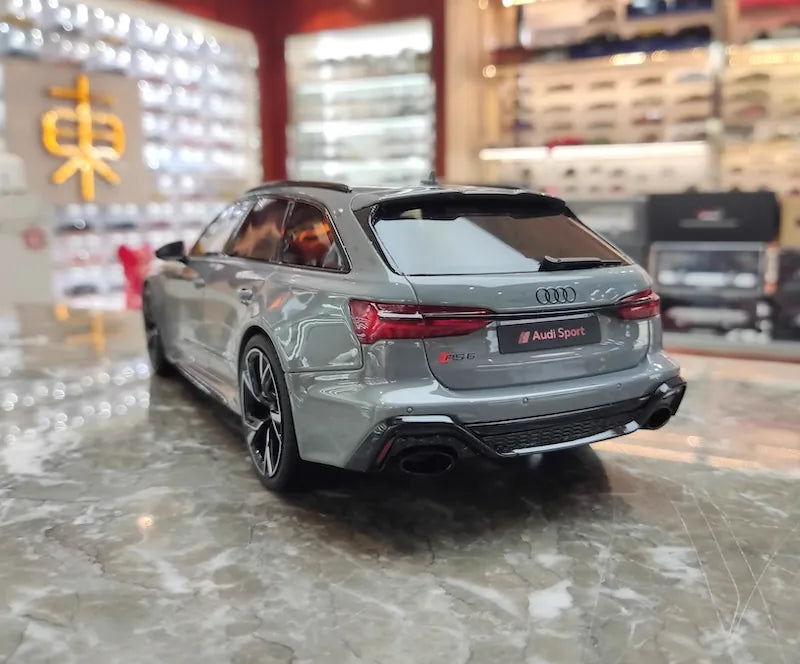 1:18 Audi 2020 RS6 Avant C8 Gray Die Cast Model Car