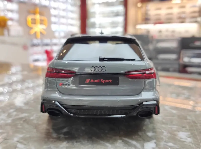 1:18 Audi 2020 RS6 Avant C8 Gray Die Cast Model Car