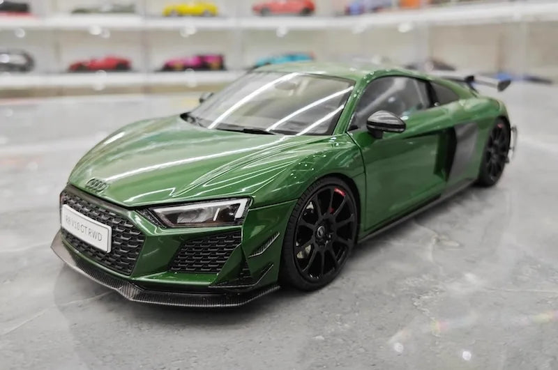 1:18 Audi 2021 R8 GT RWD Green Die Cast Model Car