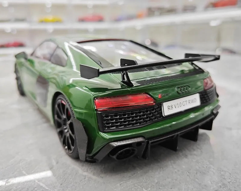 1:18 Audi 2021 R8 GT RWD Green Die Cast Model Car