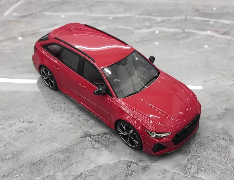 1:18 Audi 2021 RS6 Avant C8 Red Die Cast Model Car