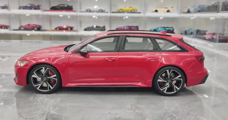 1:18 Audi 2021 RS6 Avant C8 Red Die Cast Model Car
