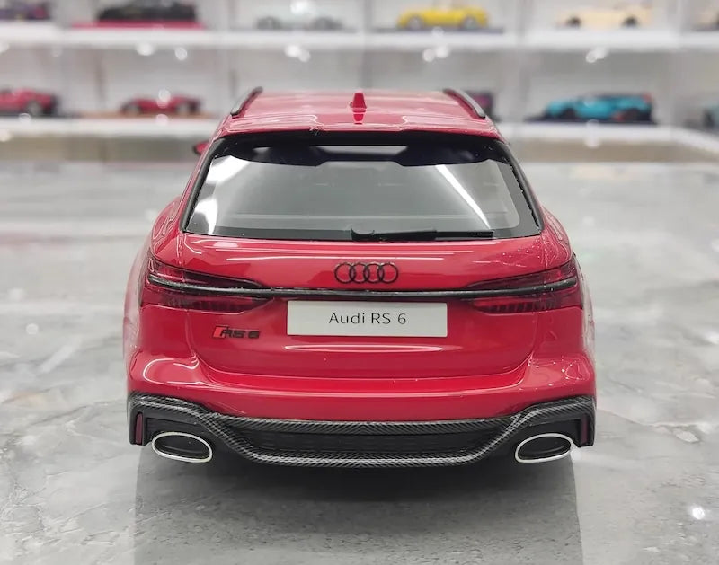1:18 Audi 2021 RS6 Avant C8 Red Die Cast Model Car
