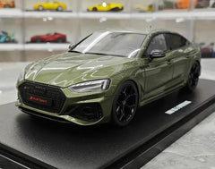 1:18 Audi 2023 RS5 Sportback Die Cast Model Car