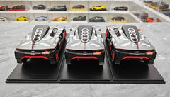 1:18 Audi 2022 RS Q E-Tron Dakar C. Sainz • L.Cruz Die Cast Model Car
