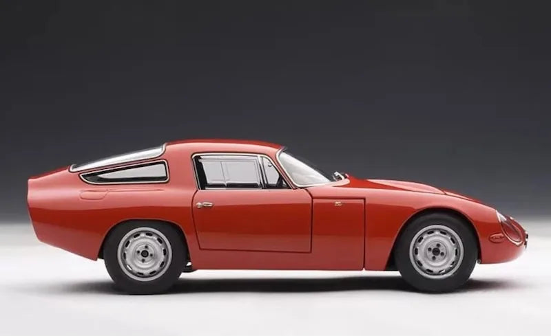 [AutoArt] 1:18 Alfa Romeo 1963 Giulia TZ Red Model Car Die-Cast
