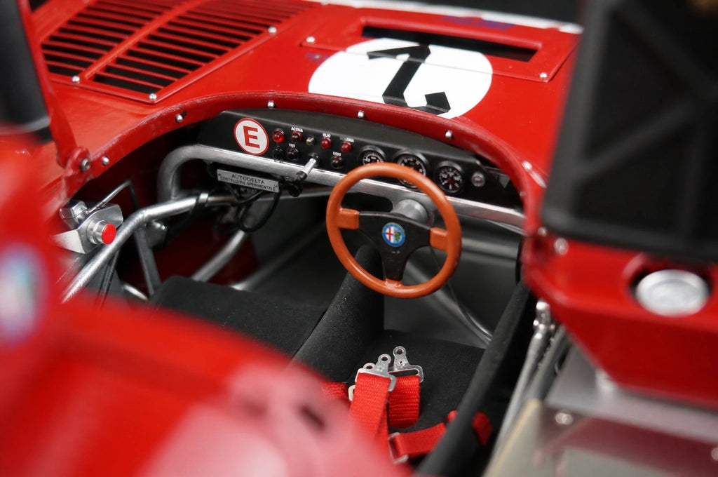 Alfa Romeo 1975 33TT12 #2 1:18 modelo colecionável em fundição por AutoArt - ver 13