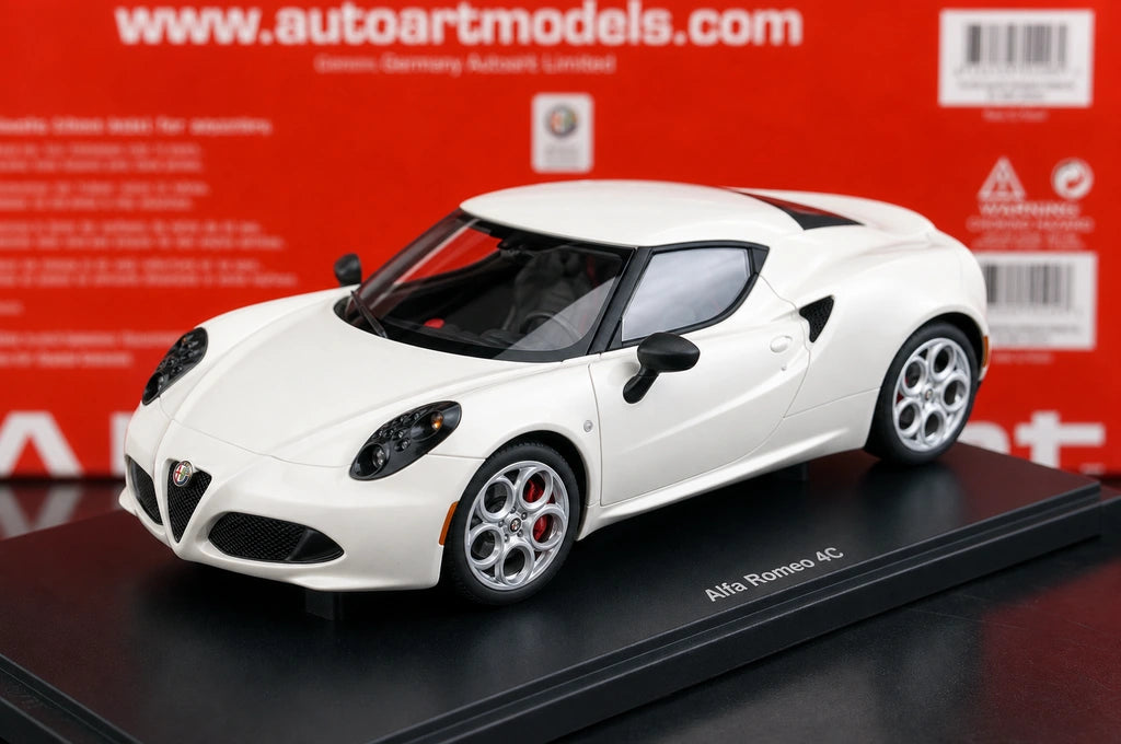 AutoArt Alfa Romeo 2013 4C White 1:18 – Collectible Diecast Model Die-Cast