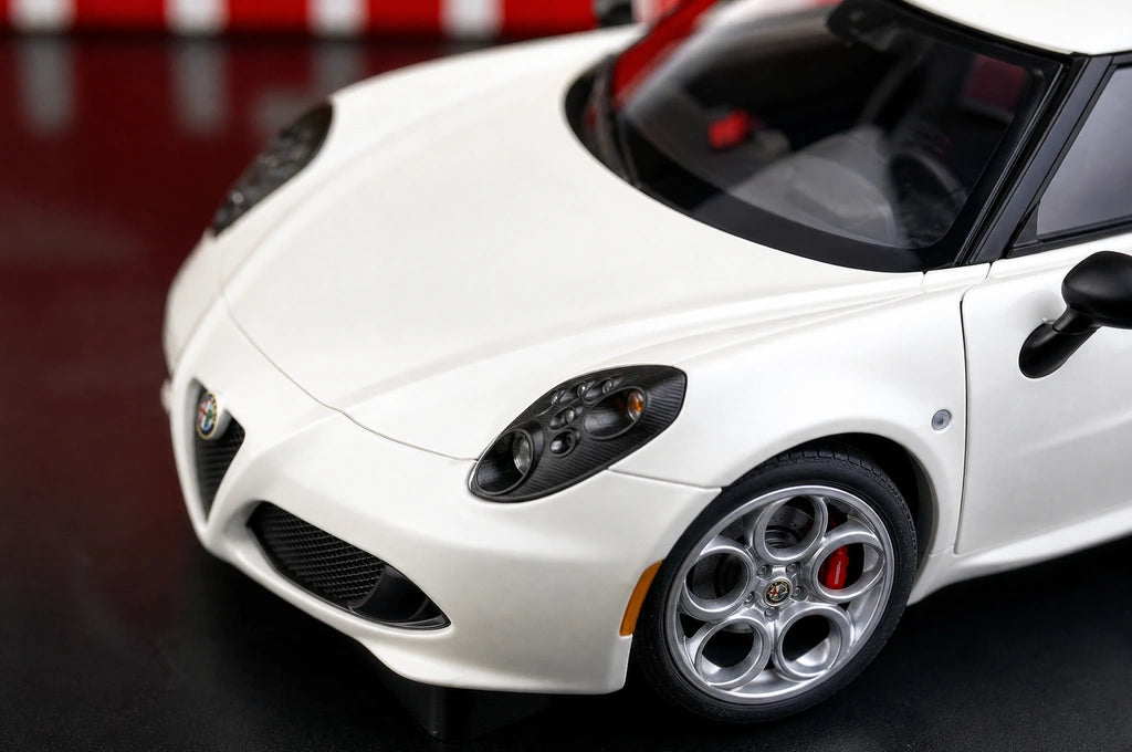 AutoArt Alfa Romeo 2013 4C White 1:18 – Collectible Diecast Model Die-Cast