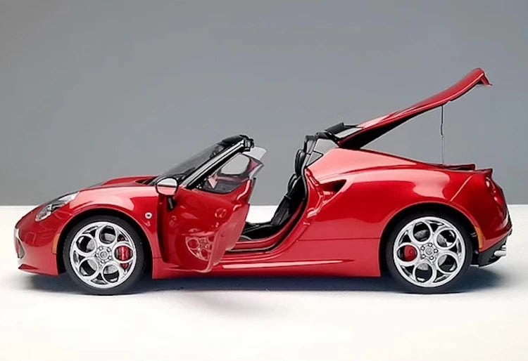 [AutoArt] 1:18 Alfa Romeo 2015 4C Spider Red Model Car Die-Cast