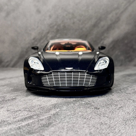 [AutoArt] 1:18 Aston Martin 2009 One-77 Black Model Car Die-Cast