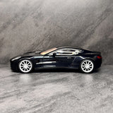 [AutoArt] 1:18 Aston Martin 2009 One-77 Black Model Car Die-Cast
