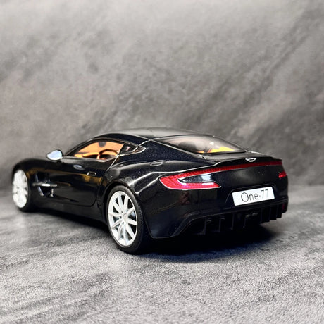 [AutoArt] 1:18 Aston Martin 2009 One-77 Black Model Car Die-Cast