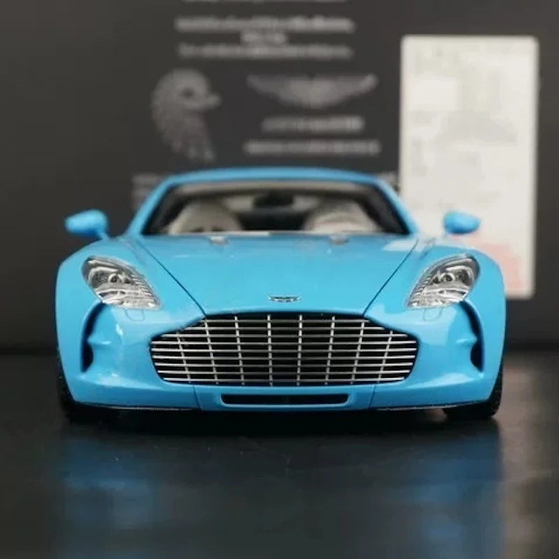 [AutoArt] 1:18 Aston Martin 2009 One-77 Blue Model Car Die-Cast