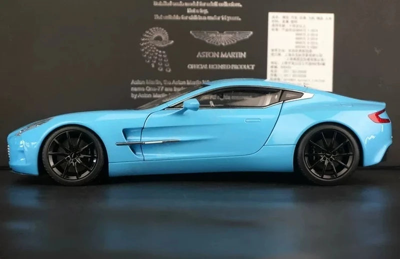 [AutoArt] 1:18 Aston Martin 2009 One-77 Blue Model Car Die-Cast
