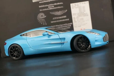 [AutoArt] 1:18 Aston Martin 2009 One-77 Blue Model Car Die-Cast