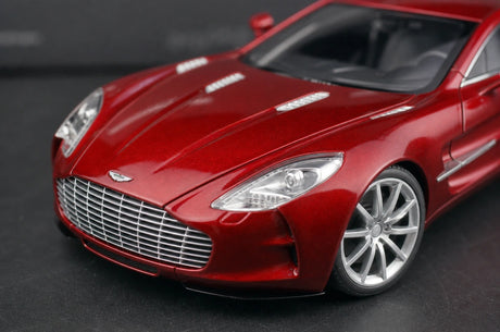 AutoArt Aston Martin 2009 One-77 Milan Red 1:18 – Verzamelobject gegoten model met gietijzer