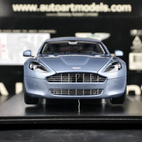 AutoArt Aston Martin 2010 Rapide zilver and blauw 1:18 – diecast verzamelmodel