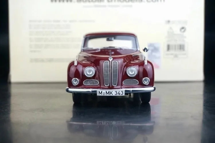 [AutoArt] 1:18 BMW 1954 502 Red Model Car Die-Cast