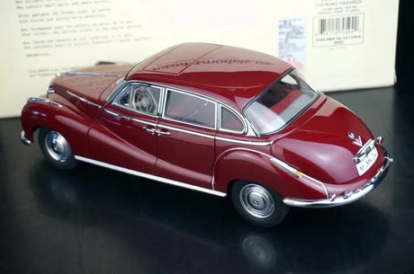 [AutoArt] 1:18 BMW 1954 502 Red Model Car Die-Cast