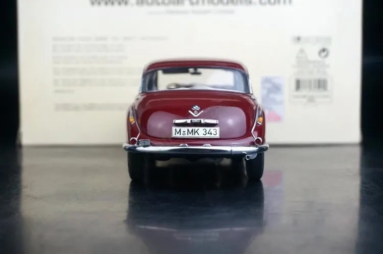[AutoArt] 1:18 BMW 1954 502 Red Model Car Die-Cast