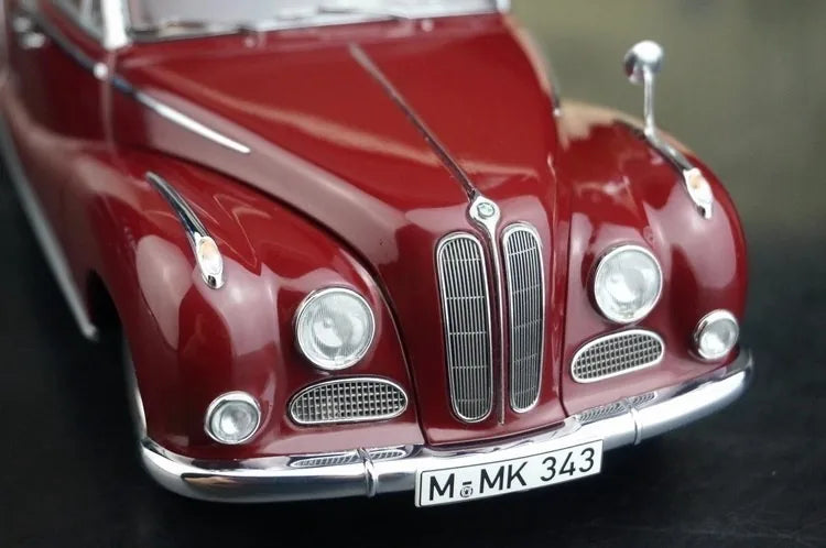 [AutoArt] 1:18 BMW 1954 502 Red Model Car Die-Cast
