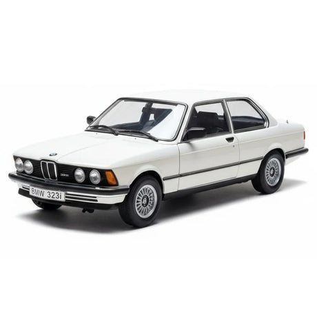[AutoArt] 1:18 BMW 1983 E21 323i White Model Car Die-Cast