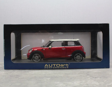 [AutoArt] 1:18 BMW 2006 Mini Cooper S Red Model Car Die-Cast