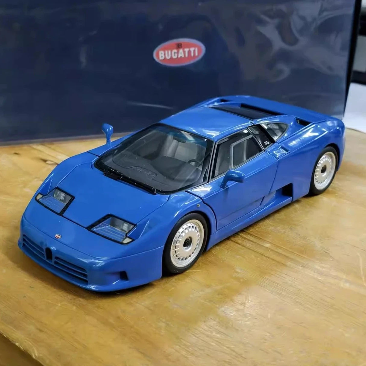 AutoArt Bugatti 1991 EB110 GT Blue 1:18 – Collectible Diecast Model Die-Cast