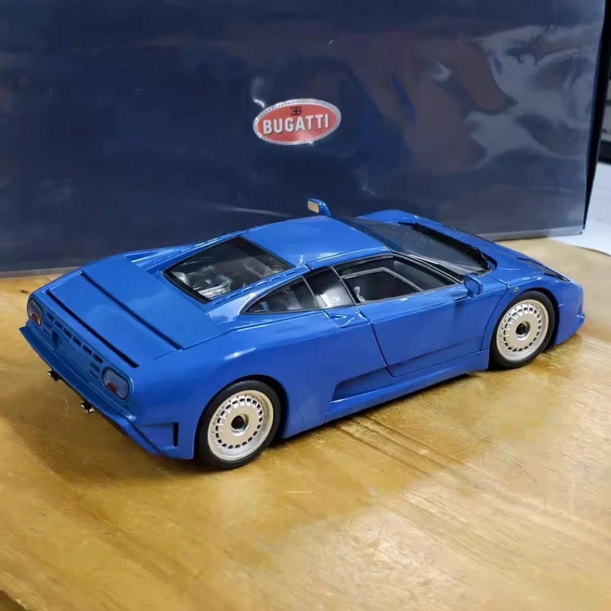 AutoArt Bugatti 1991 EB110 GT Blue 1:18 – Collectible Diecast Model Die-Cast