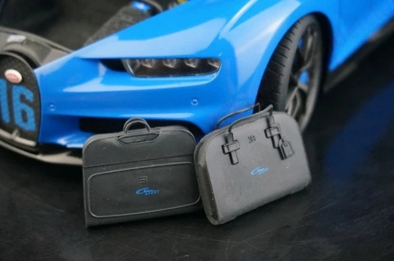 AutoArt Bugatti 2018 Chiron سبورت بلو 1:18 – نموذج معدني قابل للجمع مصبوب.