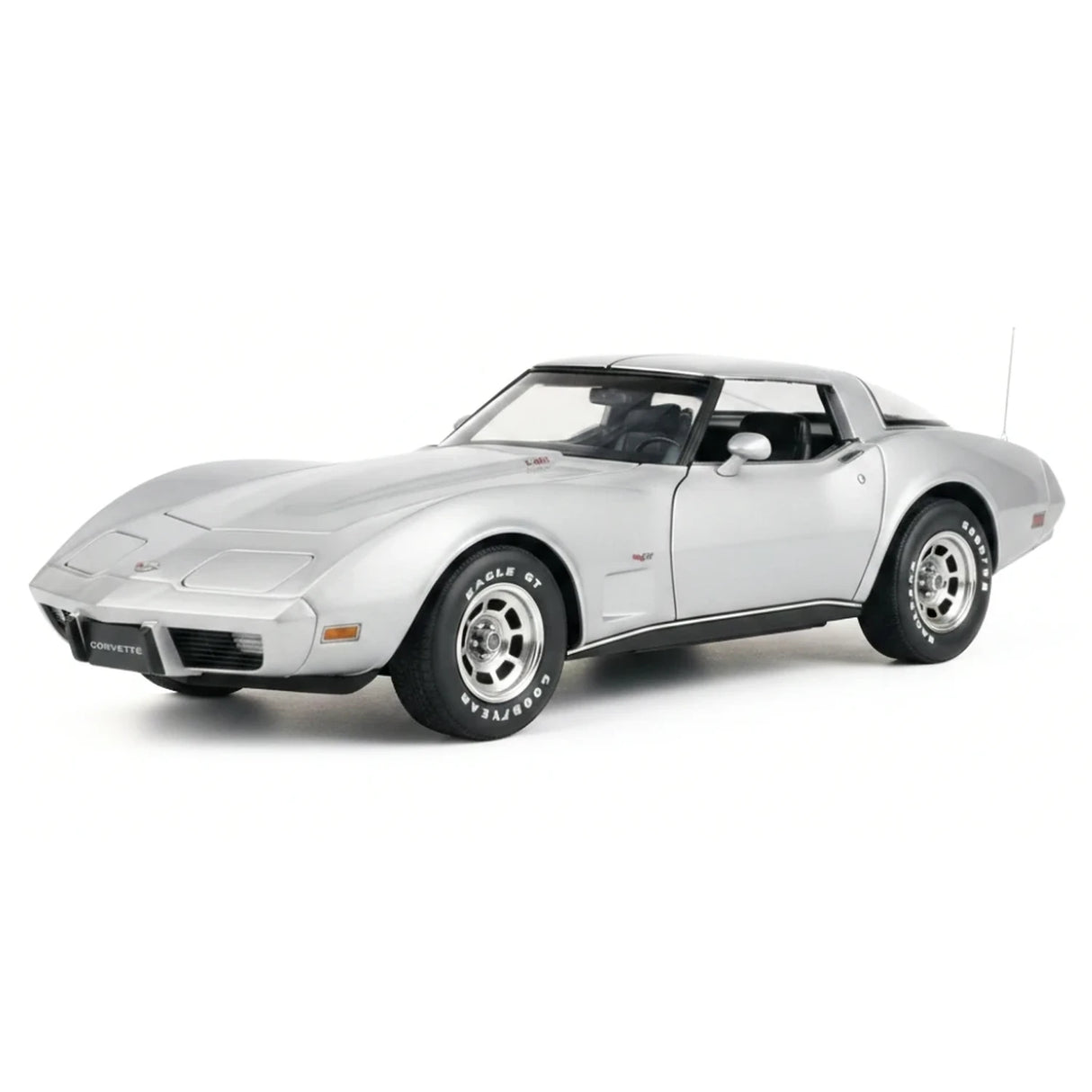 AutoArt Chevrolet 1978 Corvette C3 25th Anniversary Silver 1:18 – Collectible Diecast Model Die-Cast