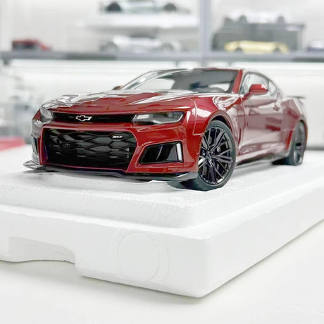 [AutoArt] 1:18 Chevrolet 2017 Camaro ZL1 Red Model Car Die-Cast