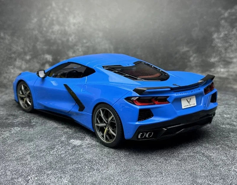 AutoArt Chevrolet 2020 Corvette C8 Stingray Z51 Blau 1:18 – Druckguss-Sammlermodell