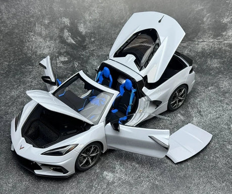 AutoArt شيفروليه 2020 كورفيت C8 ستينغراي Z51 رمادي 1:18 – نموذج معدني قابل للجمع مصبوب.