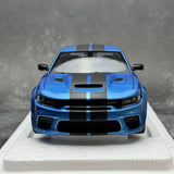 AutoArt Dodge 2020 Charger R-T Scat Pack Widebody Azul 1:18 – Modelo de fundición a presión coleccionable