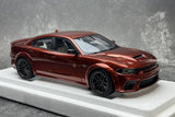 AutoArt Dodge 2020 Charger R-T Scat Pack Widebody Brown 1:18 – Modelo de fundición a presión coleccionable