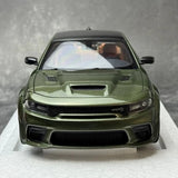 AutoArt Dodge 2020 Charger R-T Scat Pack Widebody Green 1:18 – Modelo de fundición a presión coleccionable